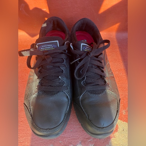 Sketchers women relaxfit slip resistant work shoes size 6 - Picture 3 of 16